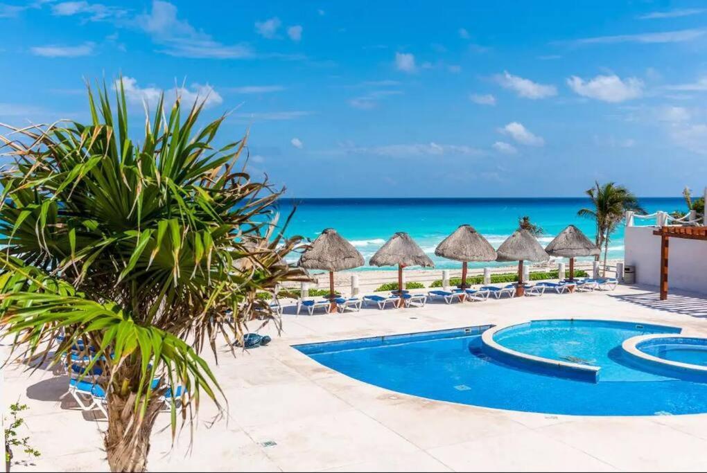 Villas Marlin By Andiani Travel Cancún Exteriör bild