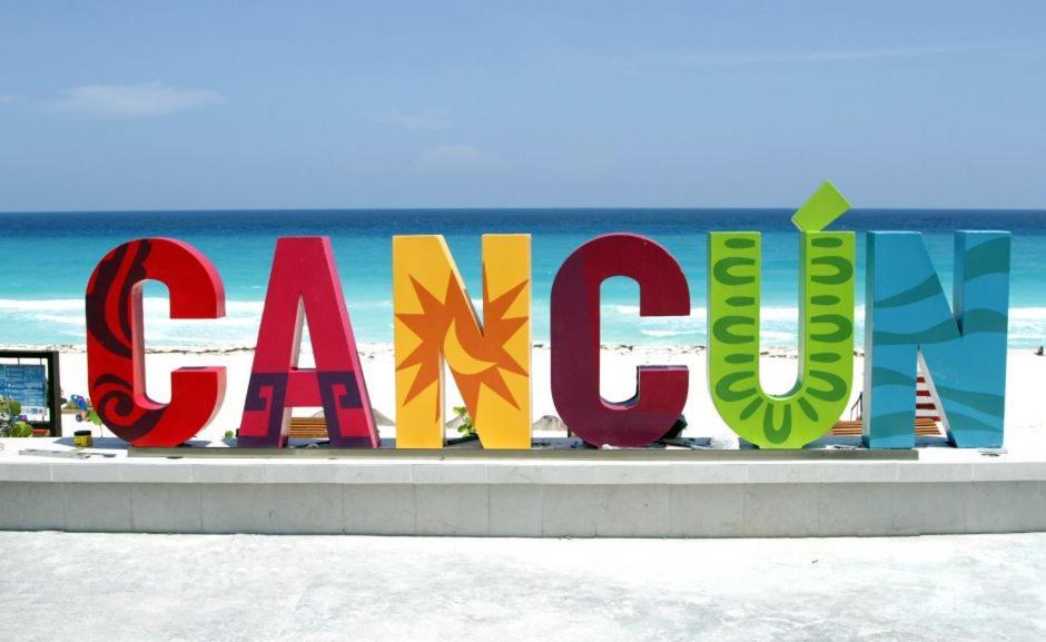 Villas Marlin By Andiani Travel Cancún Exteriör bild