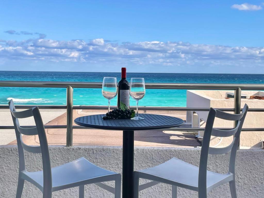 Villas Marlin By Andiani Travel Cancún Exteriör bild